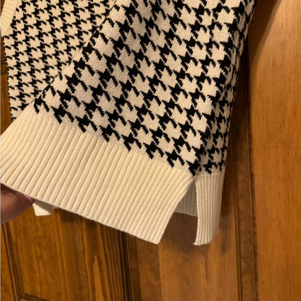 PrincessPolly Vest - Picture 2 of 4